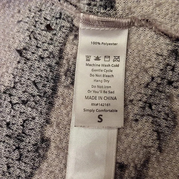 🛍LulaRoe Open Front Hooded Long Sleeve Purple Black Stripe Cardigan Womens‎ S - Picture 3 of 6